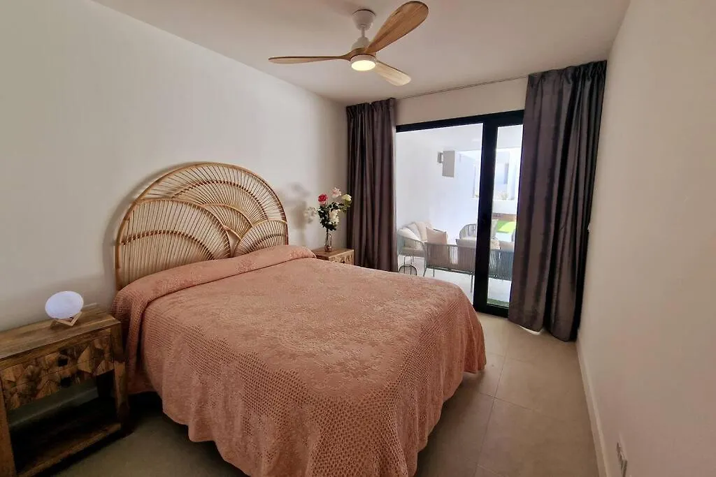 Sunny & New - 3Bd 2Bt With Views Lejlighed Manilva 0*,  Spanien
